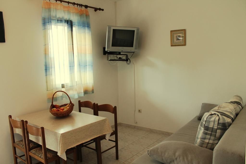 Apartments Lancek Ivan Dolac Exterior photo
